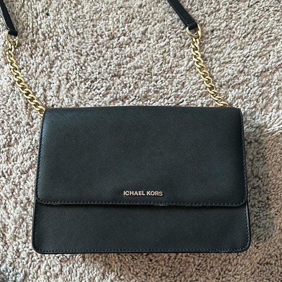 SOLD! Micheal Kor’s Crossbody - Picture 2 of 10